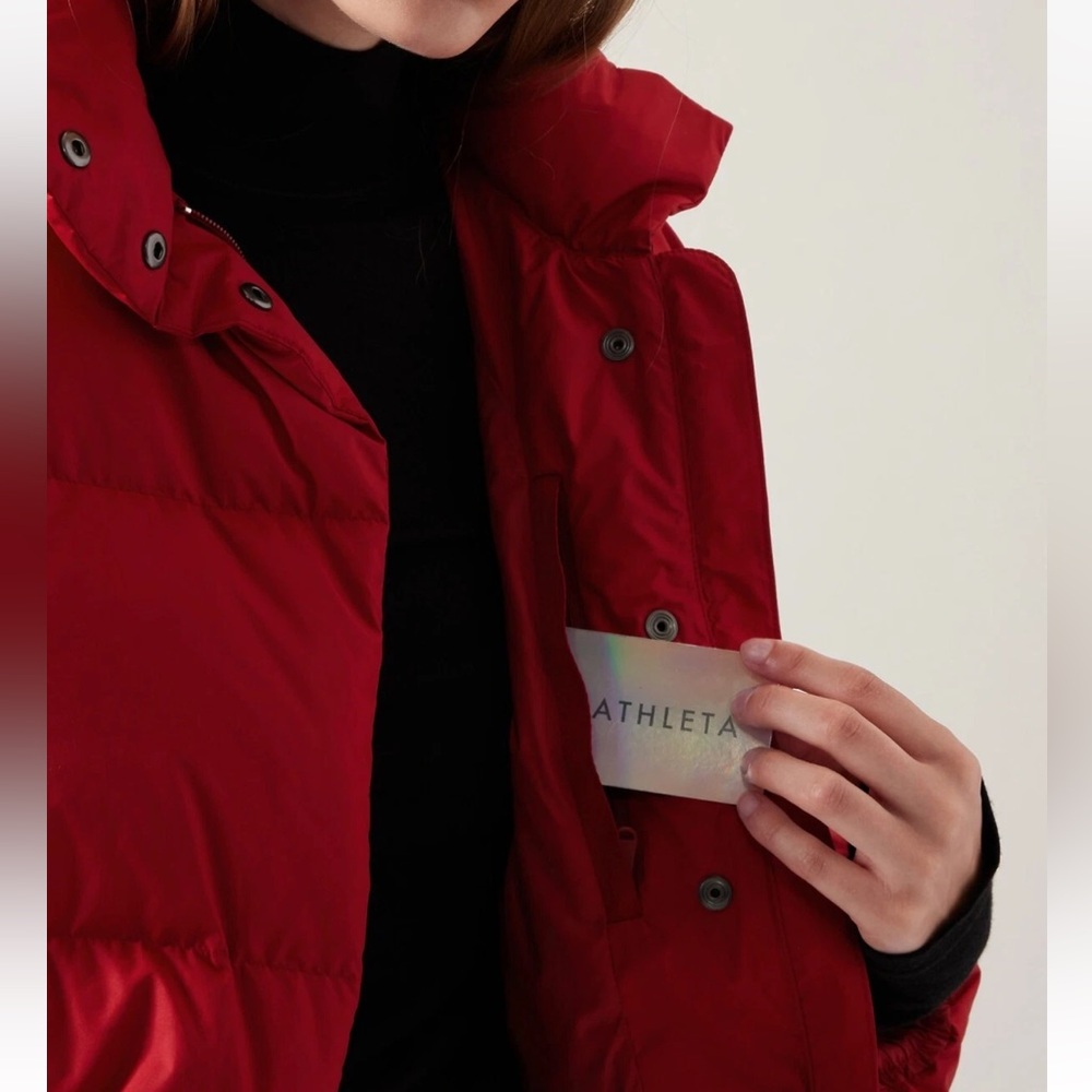 $200 New Athleta Red Summit Down Full zip / Snap Jacket - Candy Red - Womens XL - Picture 6 of 14